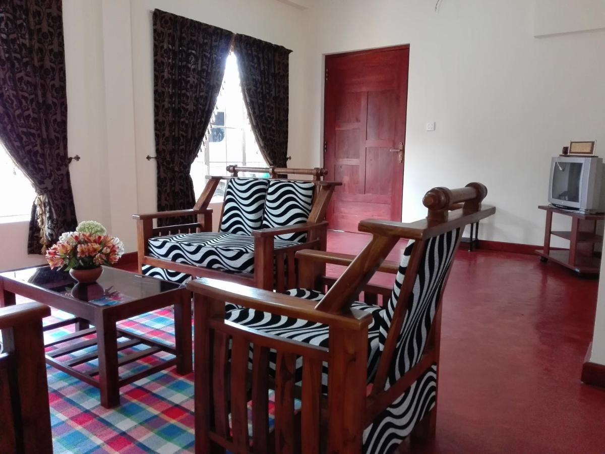 Keshiya Holiday Home Nuwara Eliya Buitenkant foto