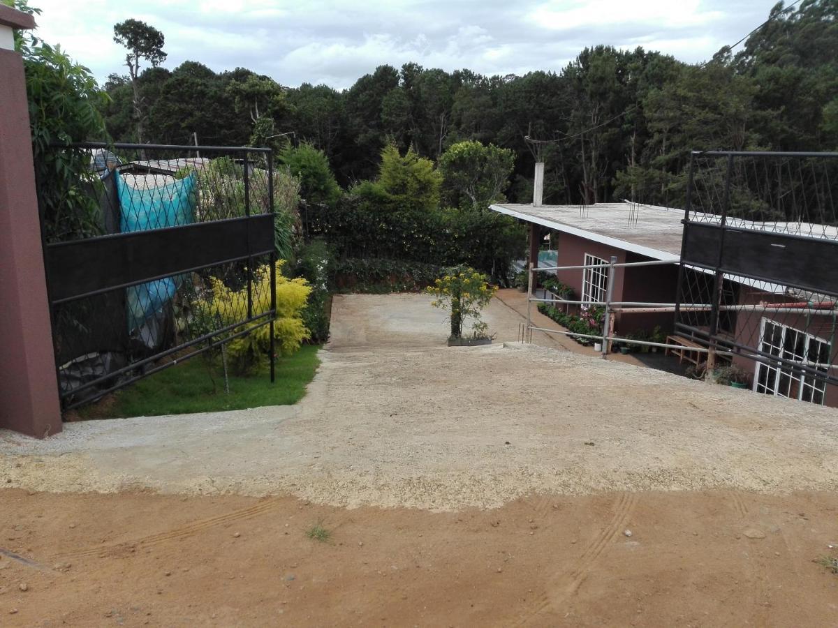 Keshiya Holiday Home Nuwara Eliya Buitenkant foto