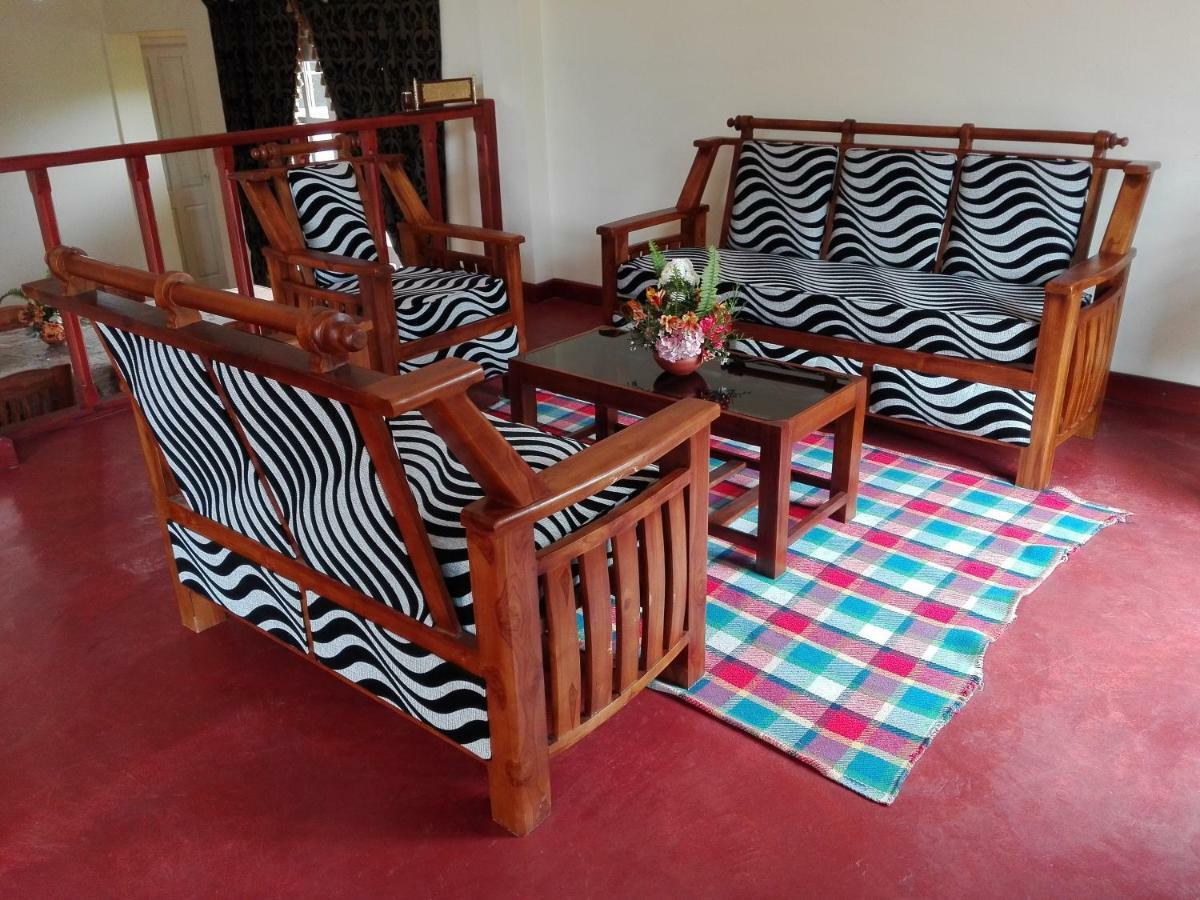 Keshiya Holiday Home Nuwara Eliya Buitenkant foto